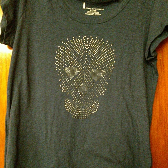 i jeans by Buffalo Tops - "I jeans" blue top w/ skull face